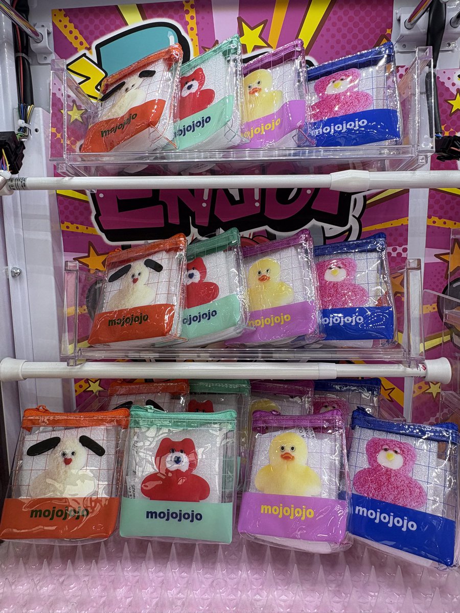 ufo_shibata's tweet image. 💖ミニクレーン新景品稼働💖
⁡
mojojojo クリアポーチ
稼働いたしました❣️
⁡
クリアなので中身が見えるのが可愛い🍀🫡
リップなど小さい小物を入れてねーー！♡
⁡
皆様のご来店お待ちしております✨️
⁡
#iクレーン新発田店 #mojojojo