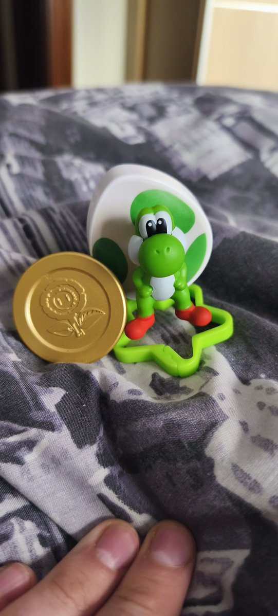 samuvivi88's tweet image. Regalitos #mariogalaxymovie de #macdonalds