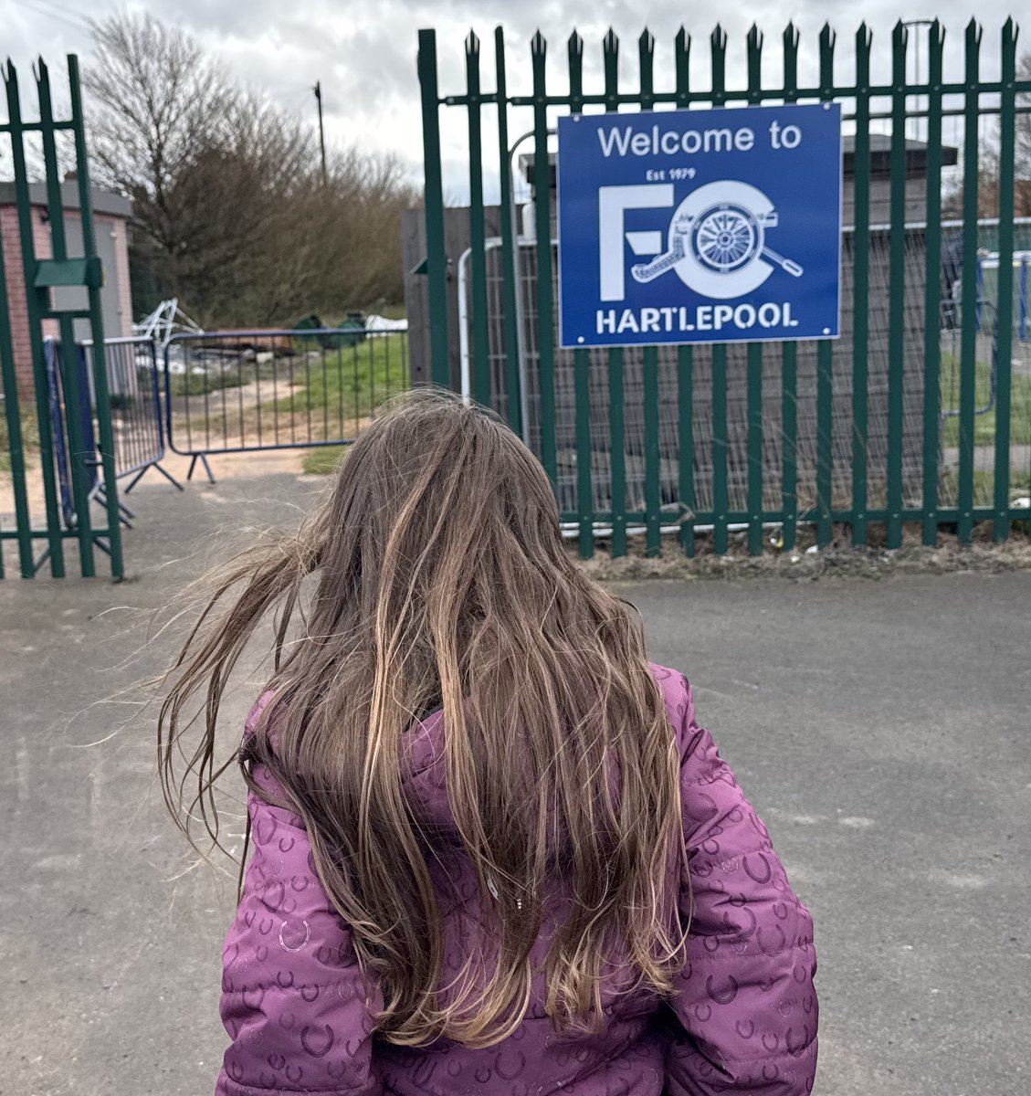 𝙹𝙰𝙼𝙸𝙴 𝙼𝙲𝚀𝚄𝙴𝙴𝙽 tweet media