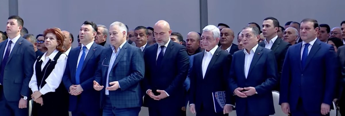 TitsAdmïn tweet media