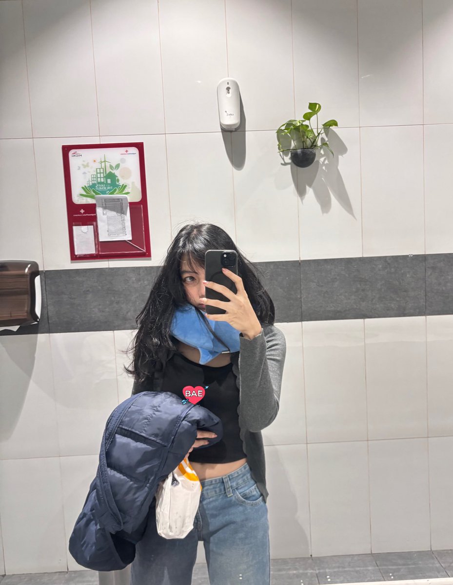 Anan de Armas tweet media