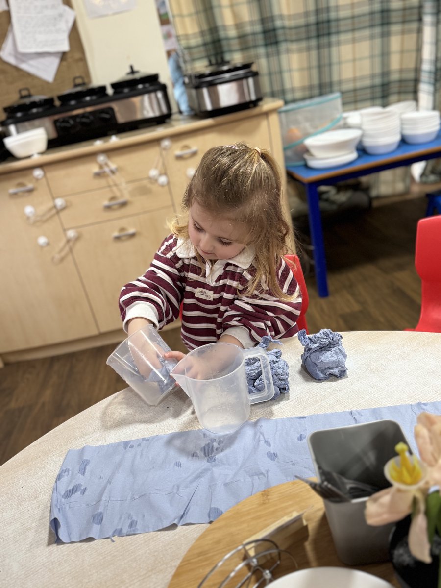 After breakfast, the children wanted to help out! 🍽️✨

They practiced independence by drying the cups, stacking them, and putting them away ready for lunch. They even counted who had the biggest pile - practicing early maths while working together as a team.