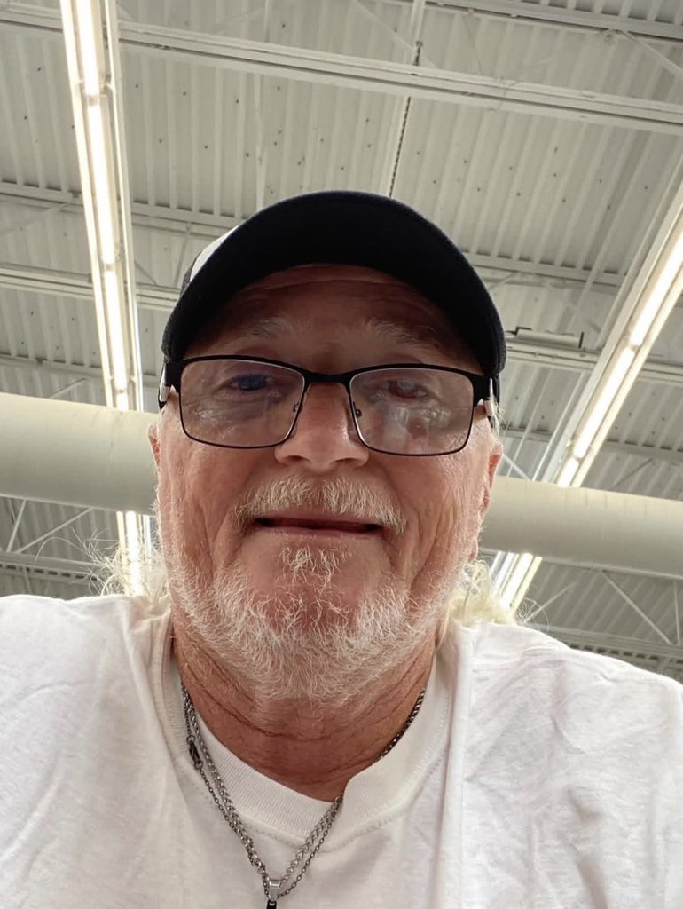 Smith65557 tweet media