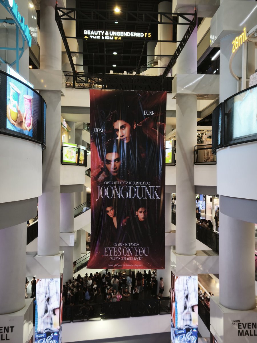 リサ - tweet media