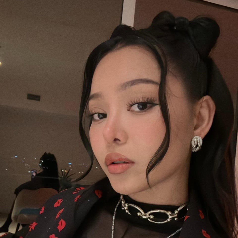 LovexDawn's tweet photo. Your sick yk that? The amount of disgusting requests I’ve gotten from you losers today is crazy. 😂

There’s a reason you have to pay me and that’s cause i don’t wanna fucking talk to you in the first place. 🖕

Goddess always wins no betas are getting better on my watch. 😵‍💫 https://t.co/E52gmbMZgA