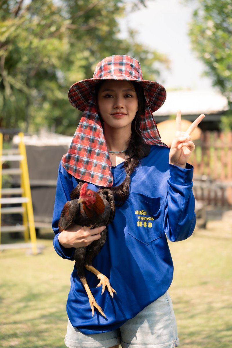 hometown_TH's tweet photo. เฮียอุ้มเป้า เจ้าโจ้นแล้ว เหลืออุ้ม 🙂‍↔️🤭

HOMETOWN ROMANCE EP1
#คุณแฟนบ้านนอกEP1
@Lookmheewang https://t.co/Z8cR7j774L