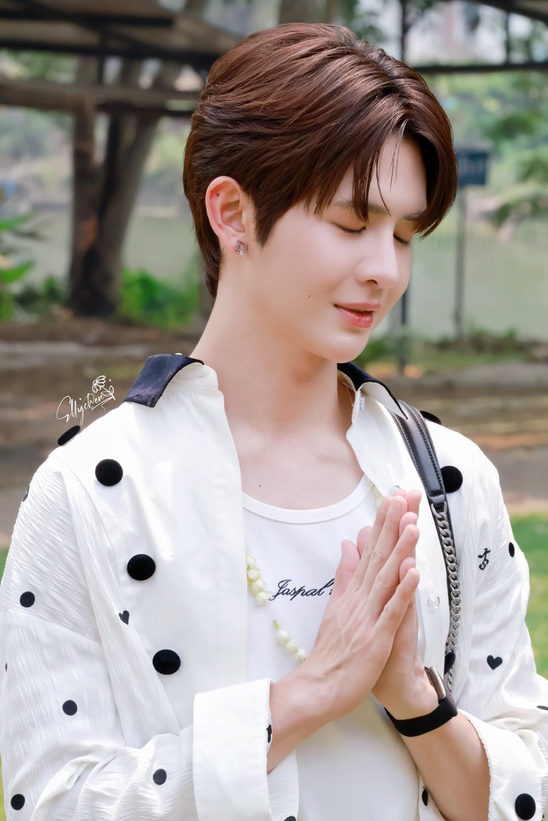 EllyChen-JSY 𑁍ࠬ tweet media