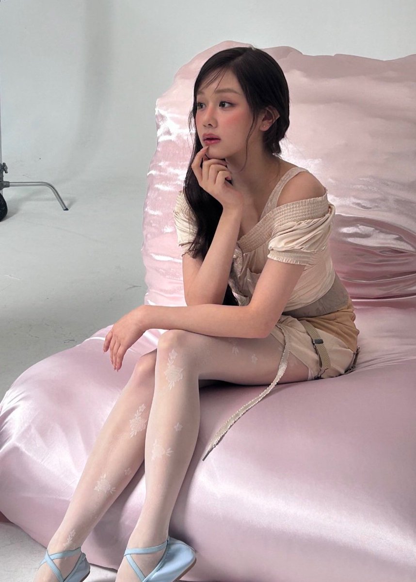 pharita pics tweet media