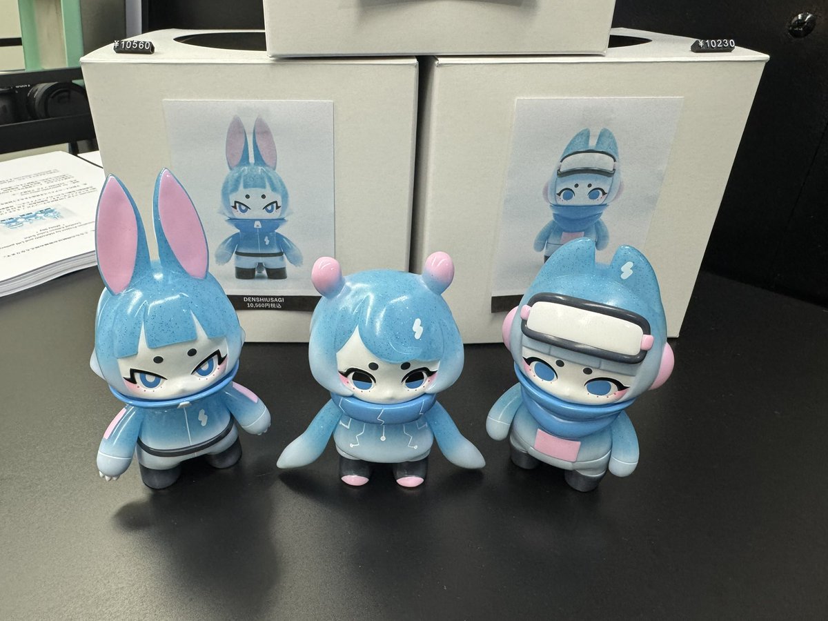 みなるこ tweet media