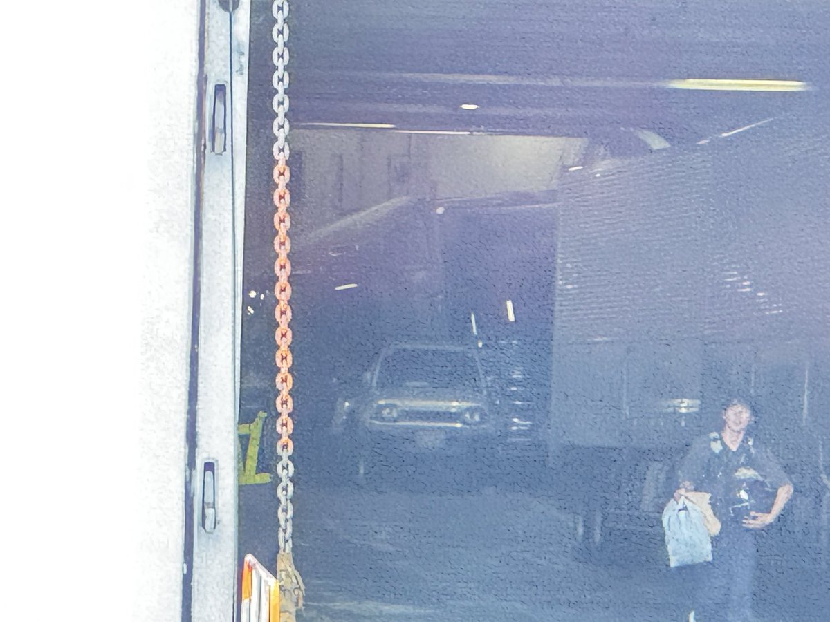 サーモン吉田 tweet media