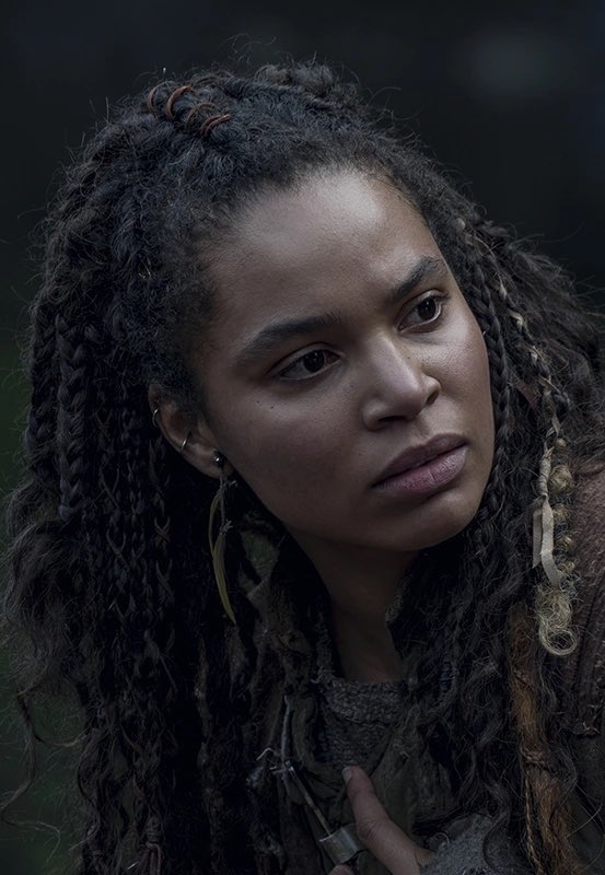 Very Random tweet media