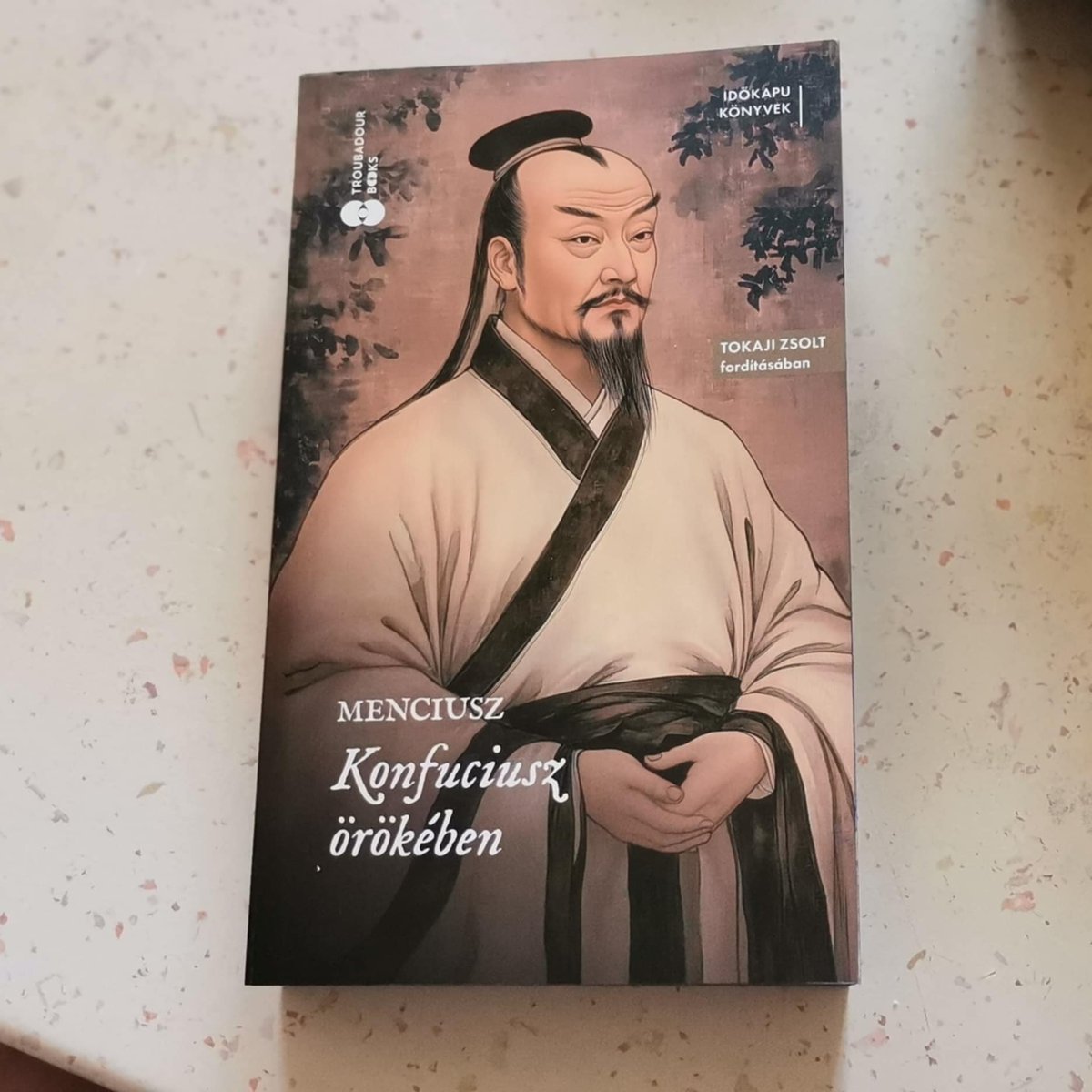 A thatched hut, secluded tweet media