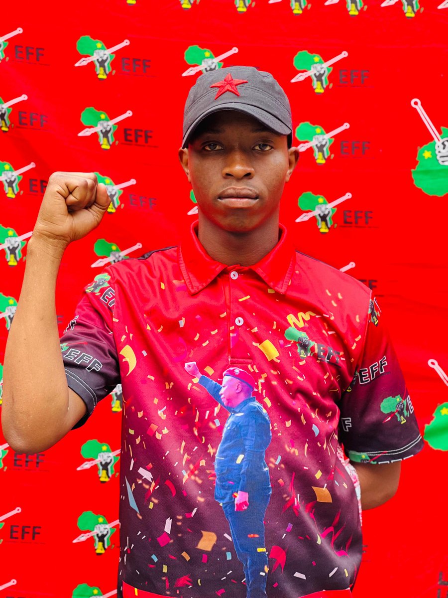 TshepangSe39143's tweet photo. Thank you very much, fighters, for following me. I also followed you back. Let's keep following each other until the enemy understands that we're one united family.🖤💚❤️ https://t.co/sJESRLUrmm