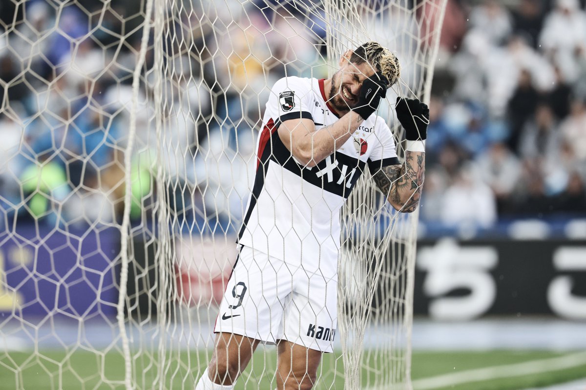 鹿島アントラーズ tweet media