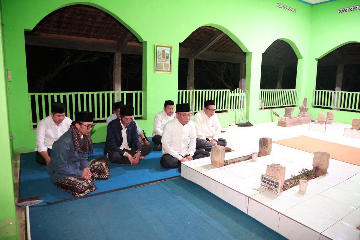 Yahya Cholil Staquf tweet media