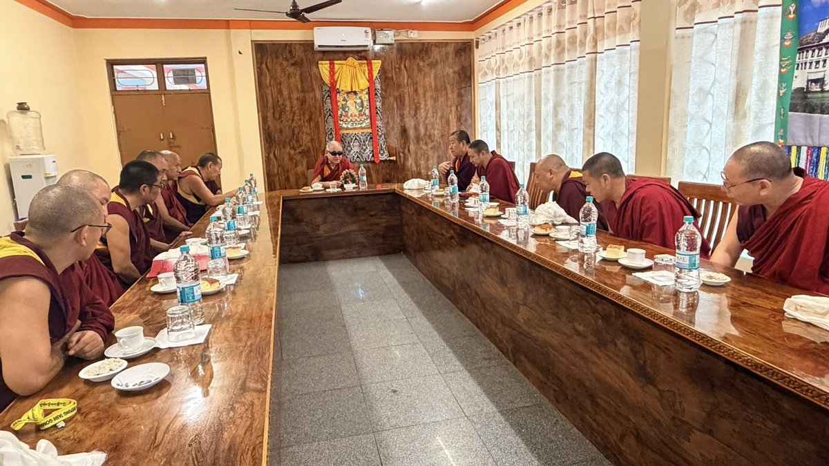 DREPUNG GOMANG SCHOOL tweet media