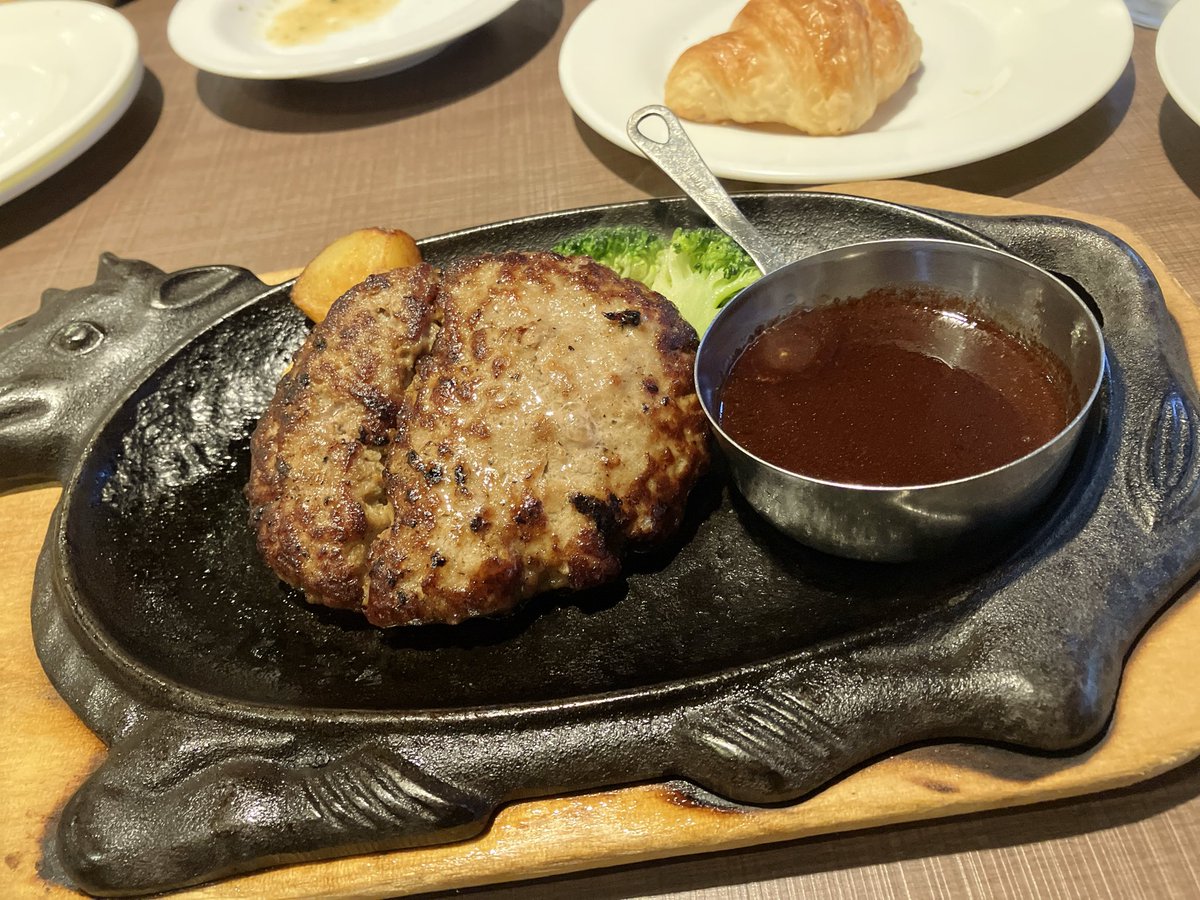 twingo_pack tweet media