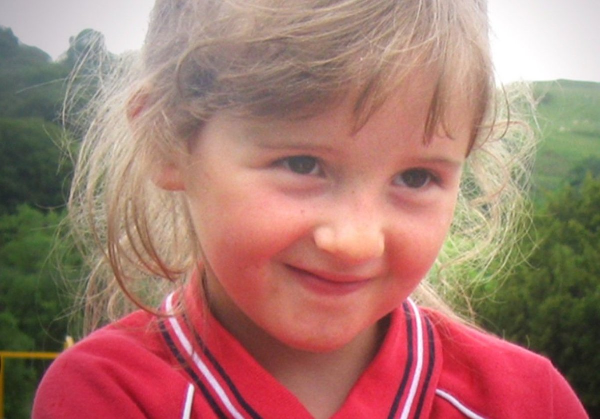 Happy Birthday April 🩷
"Those who touch our lives, stay in our hearts forever"
#AprilJones