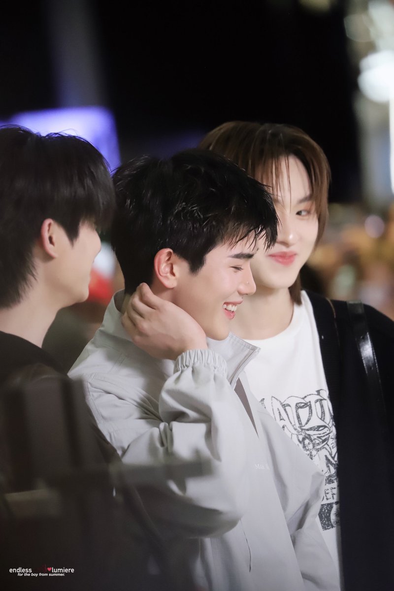 비타민 ≽🎀•⩊•^≼4 u tweet media