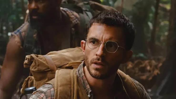 NickRockFitz's tweet photo. Kevin Costner’s slutty little glasses  walked so Jonathan Bailey’s slutty little glasses could run.  
#kevincostner #jonathanbailey #sluttlylittleglasses https://t.co/W5z3yeUFUG