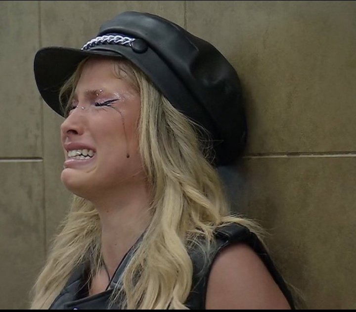 Dani 🪼🌪️ tweet media