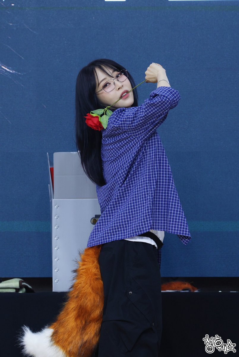 260403 문별 REV 메이크스타 대면 팬싸인회

#mamamoo #moonbyul #마마무 #문별