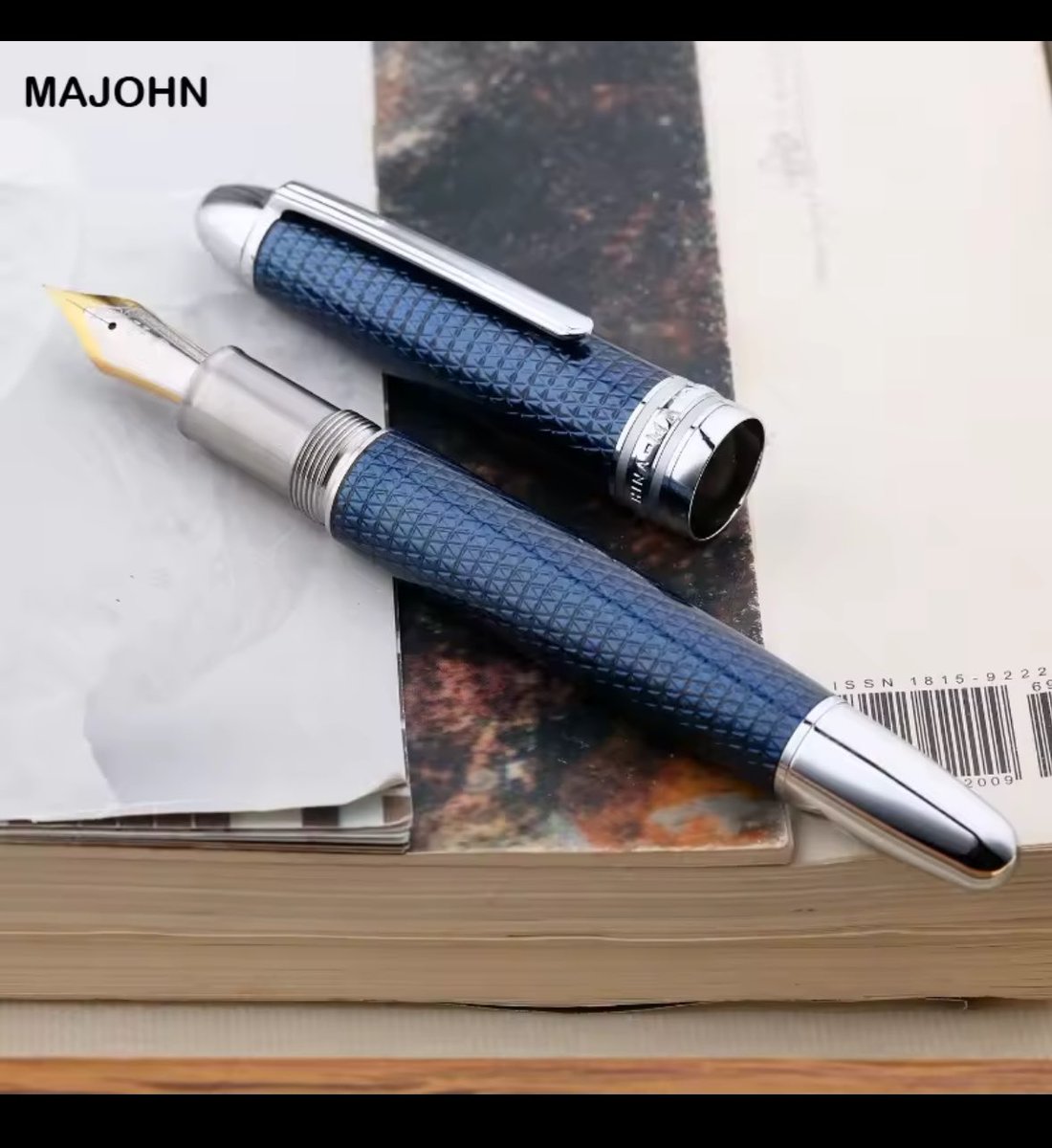 みっど tweet media