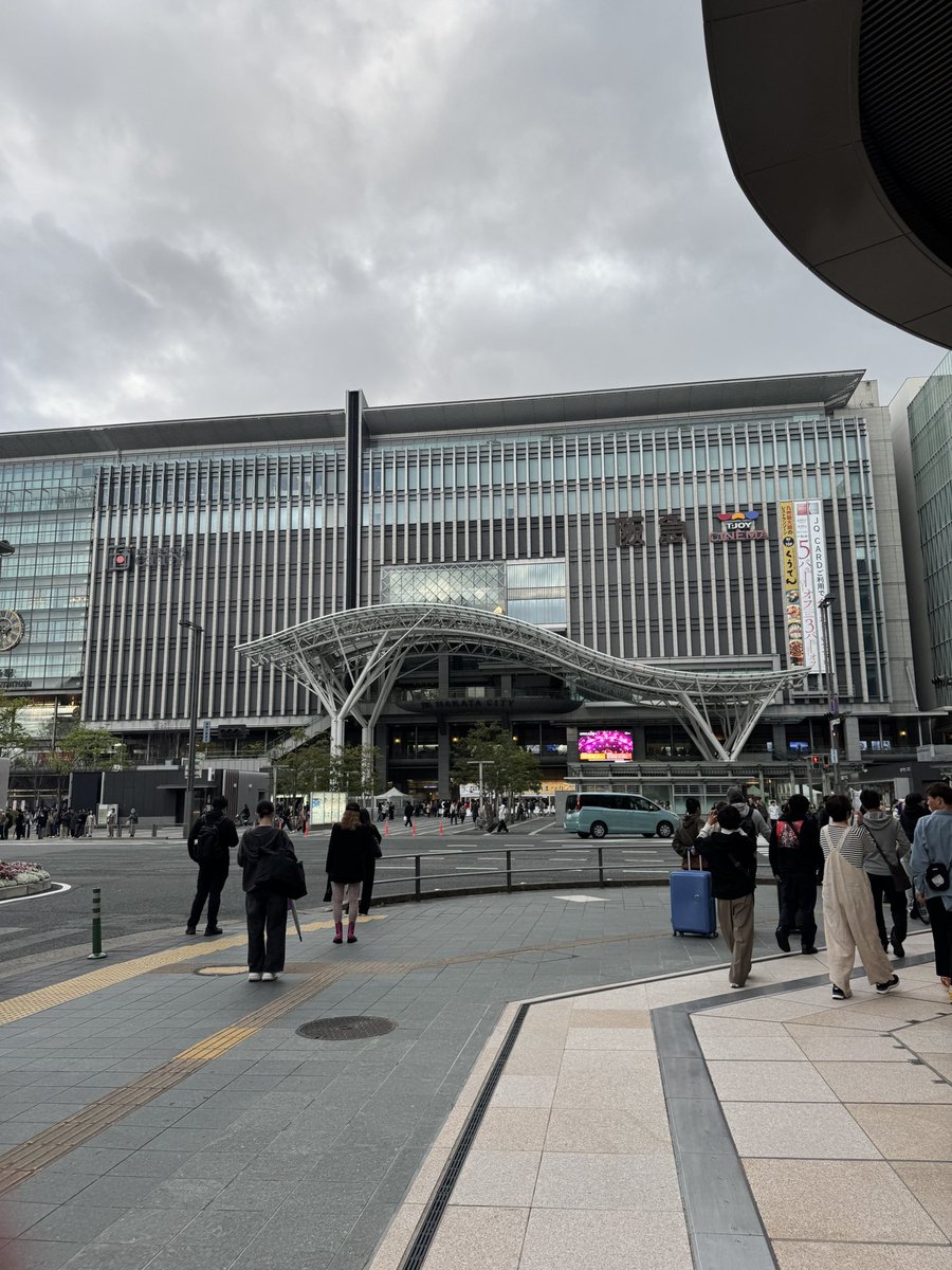 社員旅行で博多に来ています！
新たに加わってくれた仲間たちも一緒に英気を養い、今期も頑張ります！