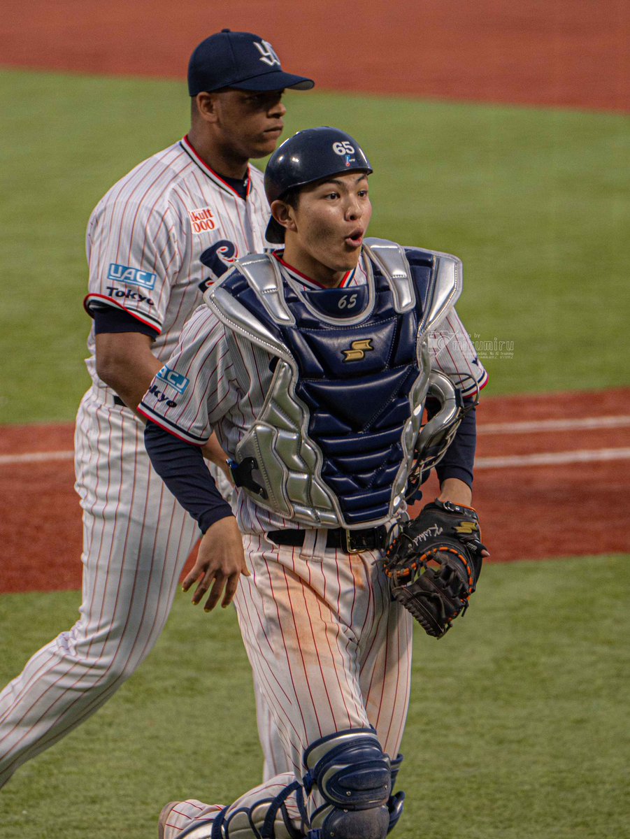 みるみる tweet media