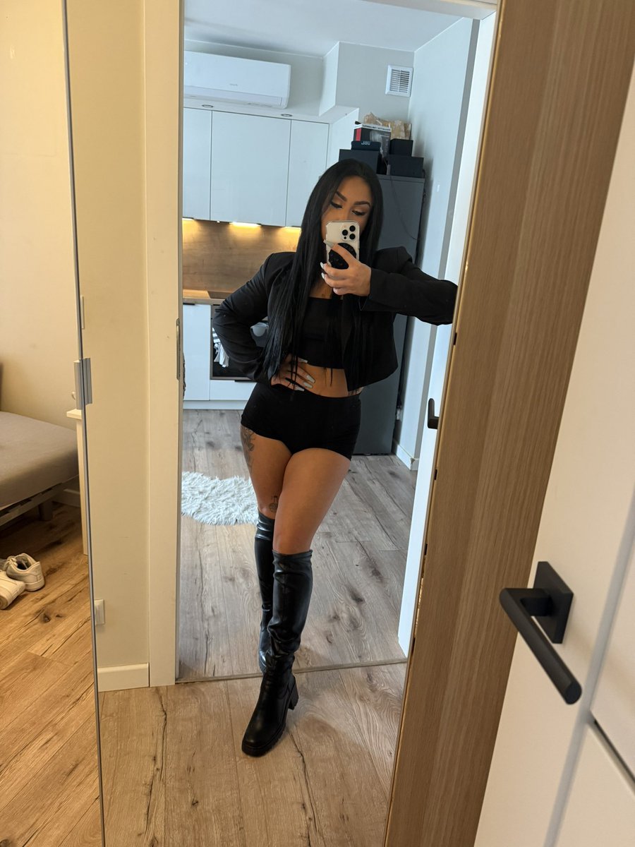 Nykovska tweet media