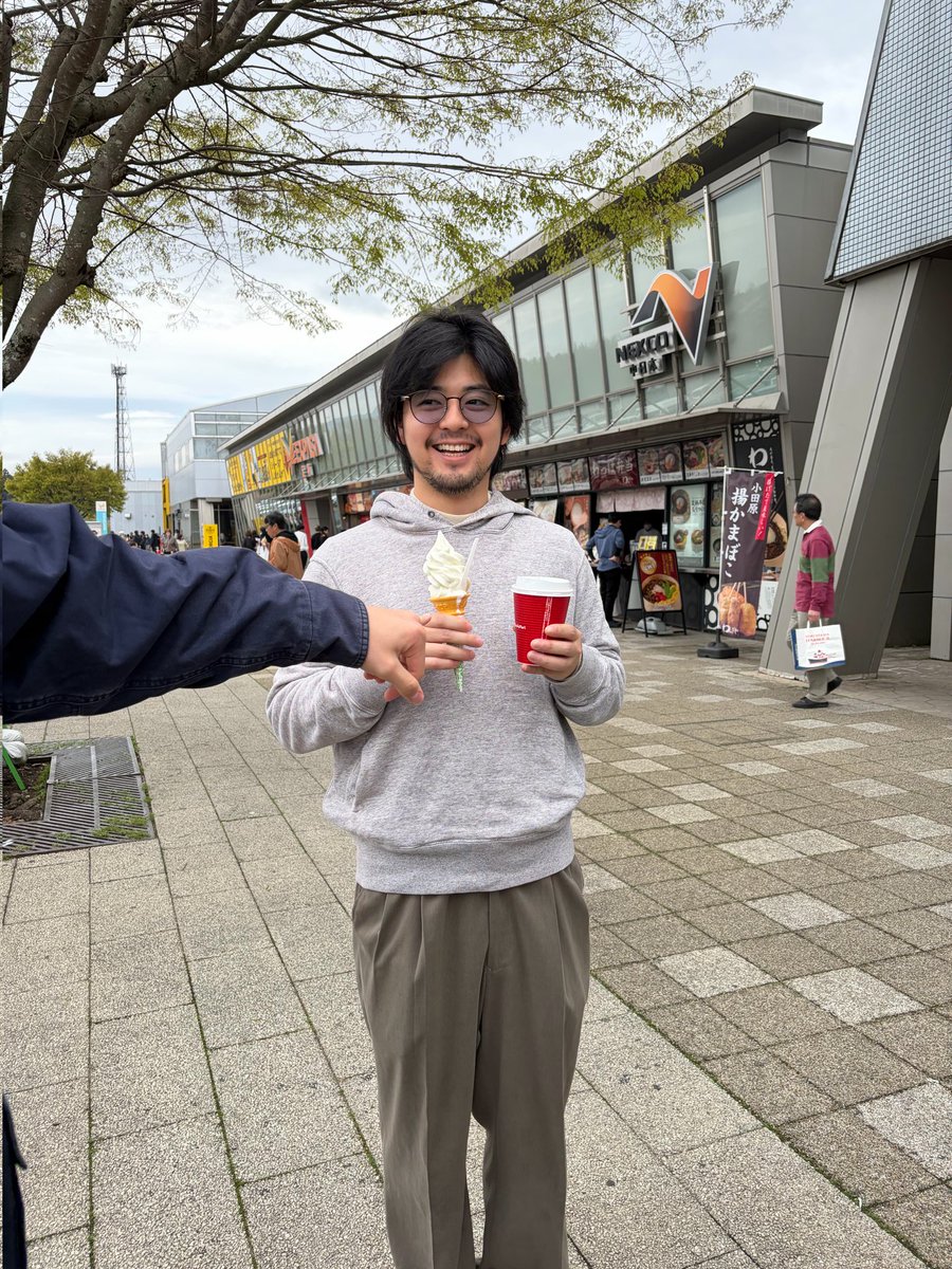 ユガミノーマル tweet media