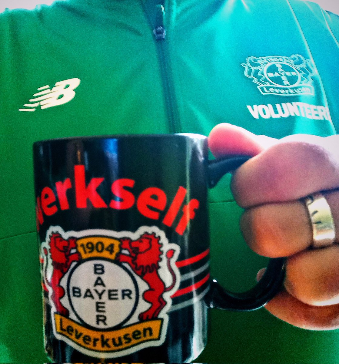 H. F. Ramone 🎸🤟 ⚽🏍️ tweet media