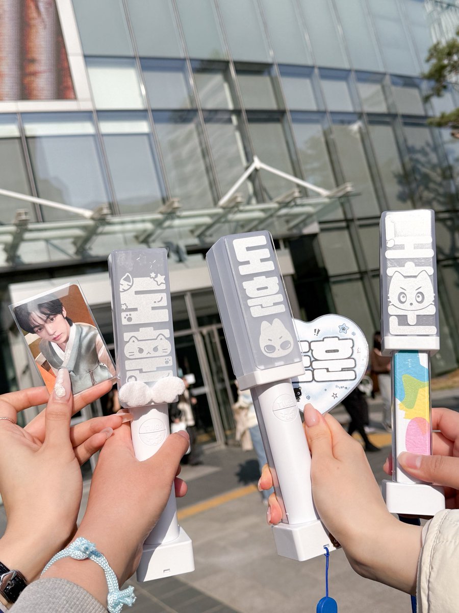 다𝒔𝒐𝒍.. tweet media