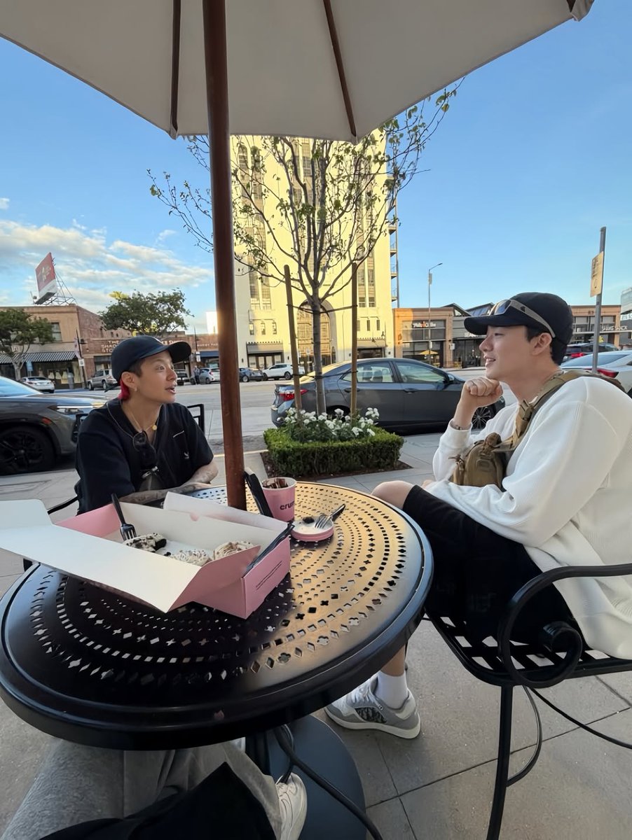 Amber 刘 tweet media