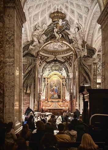 Edmund BurKe tweet media