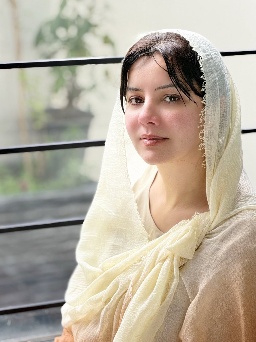 Rabipirzada's tweet image. فری ڈیلیوری کے ساتھ شاندار ڈسکاؤنٹ۔۔
صرف دو چیزیں… مگر مکمل اسکن کیئر! 
الٹرا بیوٹی کریم + کولیجن سیرم
#UltraBeautyCream
#CollagenSerum
#SkincareRoutine
#GlowingSkin
#HealthySkin
#BeautyCare
#SkinCarePakistan
#NaturalGlow
#SkinCareProducts