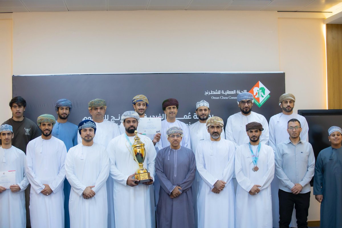 الجماهير tweet media