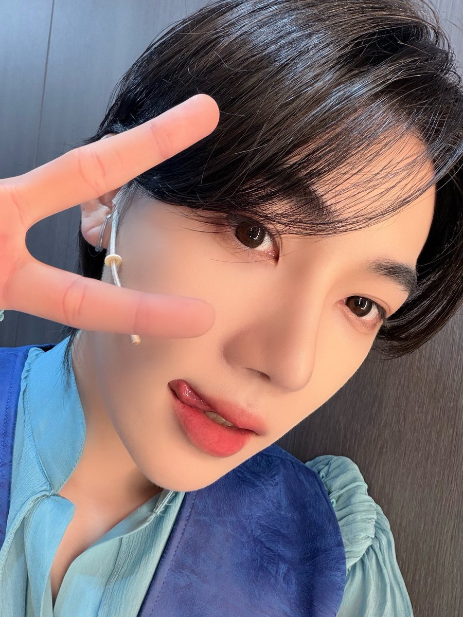 THEBOYZ_officl's tweet image. [📸] 뉴 뮤지컬 로미오와 줄리엣 4회차 완료🌹 주말에도 놓칠 수 없는 뉴미오의 무대❤️‍🔥 갈수록 더 찰떡같이 소화 중( ˶ ̇ ̵ ̇˶ )♡ 

#THEBOYZ #더보이즈
#NEW #뉴