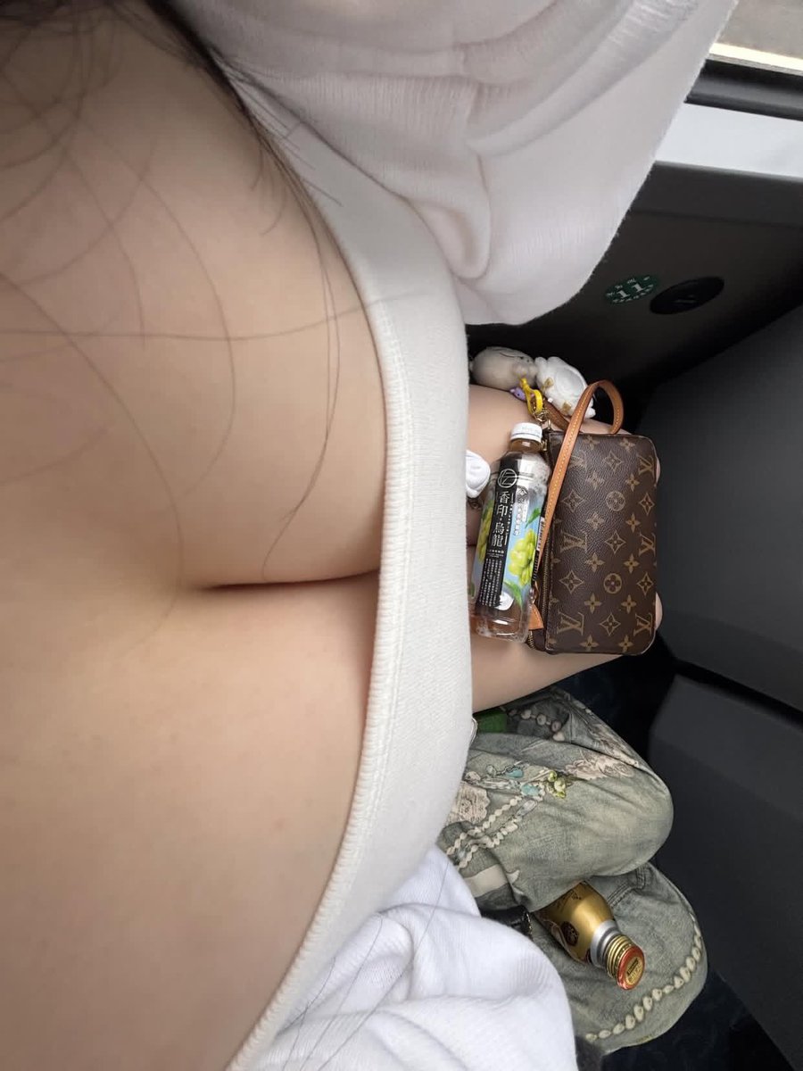 超愛舔舔👅 tweet media