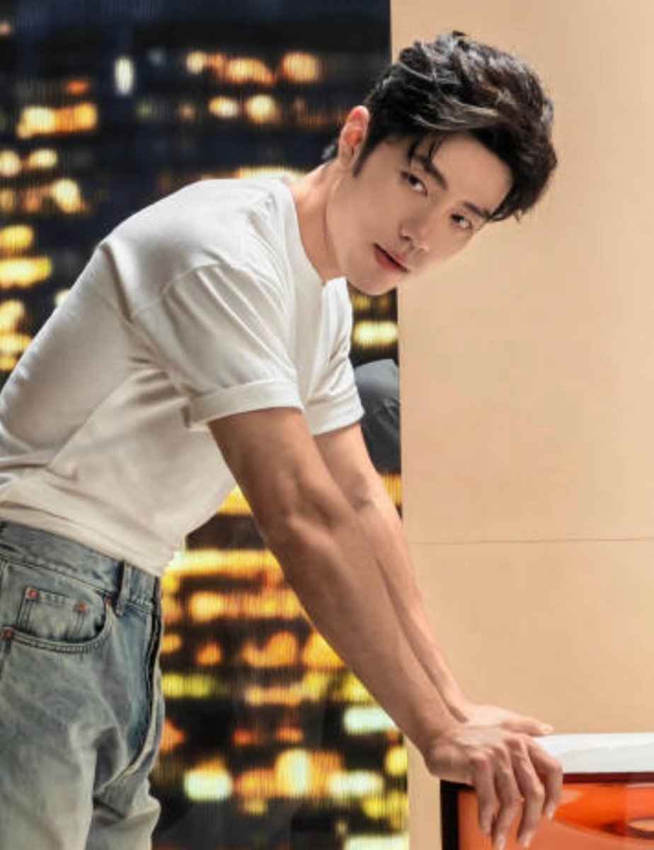 ditalovexzwy's tweet photo. He's just teasing..

#ggdd #zsww https://t.co/B075i7TEo9