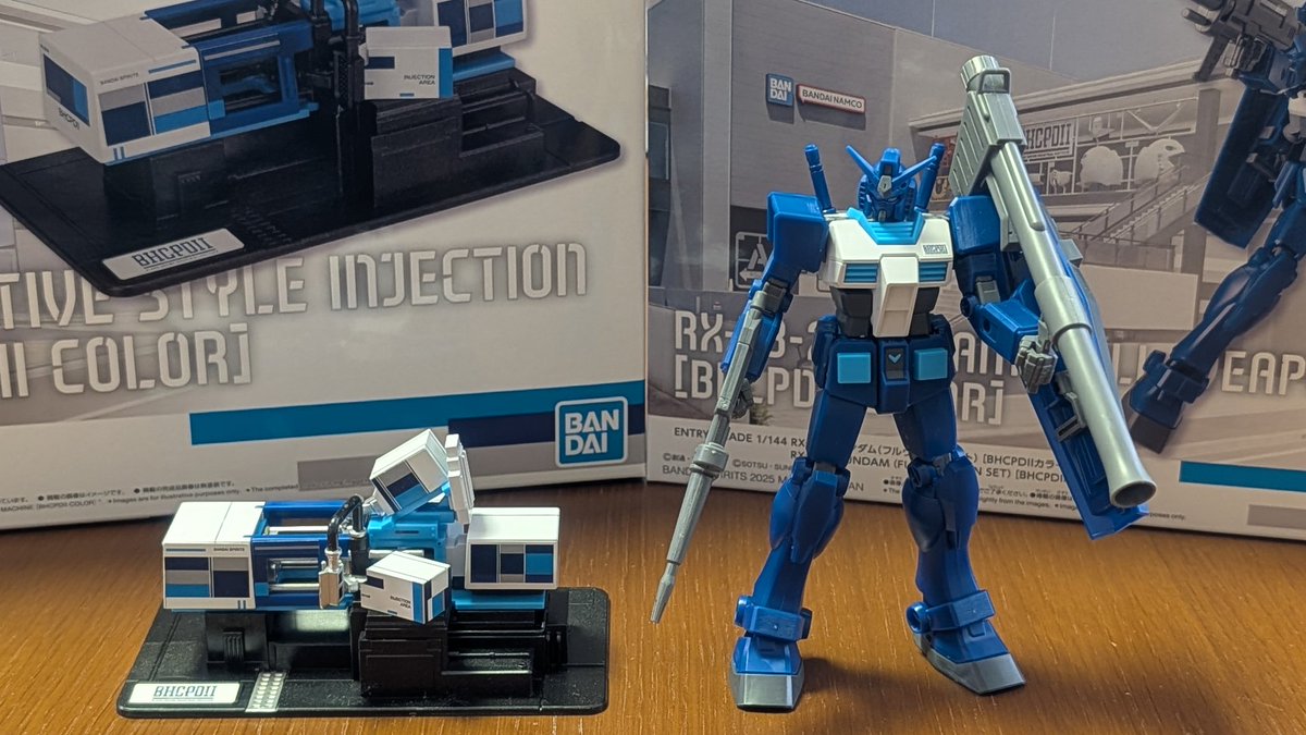 O0ZKsczS2D28124's tweet photo. BHCPDⅡ限定のガンプラ。多色成形機は部分塗装しました。ガンダムはスミ入れしてます。
#ガンプラ
#BHCPDⅡ https://t.co/vIhSx3fHYq