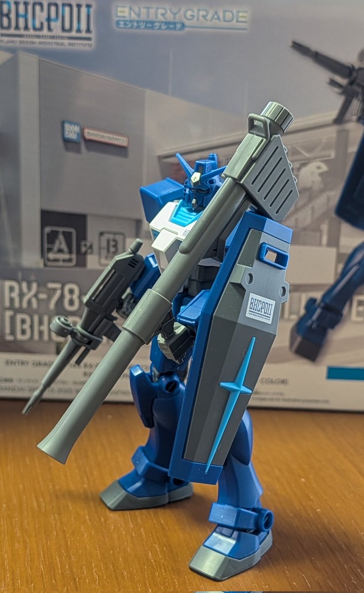 O0ZKsczS2D28124's tweet photo. BHCPDⅡ限定のガンプラ。多色成形機は部分塗装しました。ガンダムはスミ入れしてます。
#ガンプラ
#BHCPDⅡ https://t.co/vIhSx3fHYq