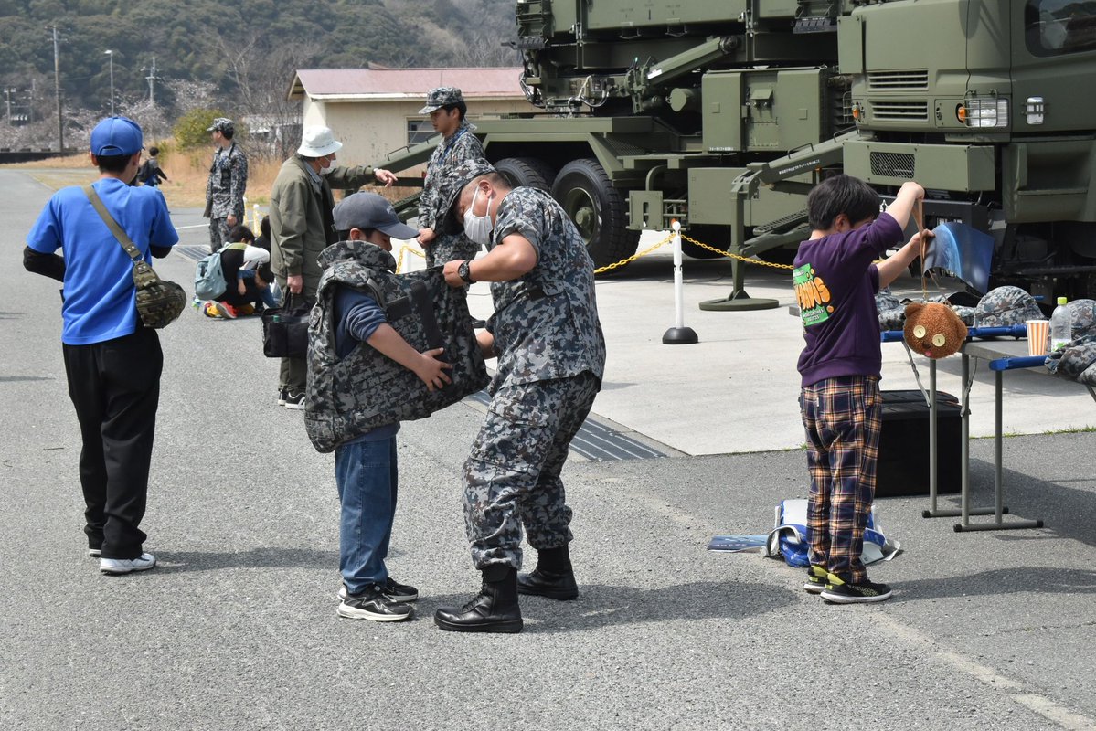 陸上自衛隊飯塚駐屯地 tweet media