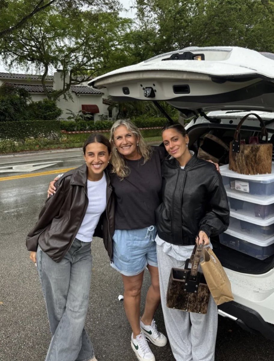 TINI ESPAÑA tweet media