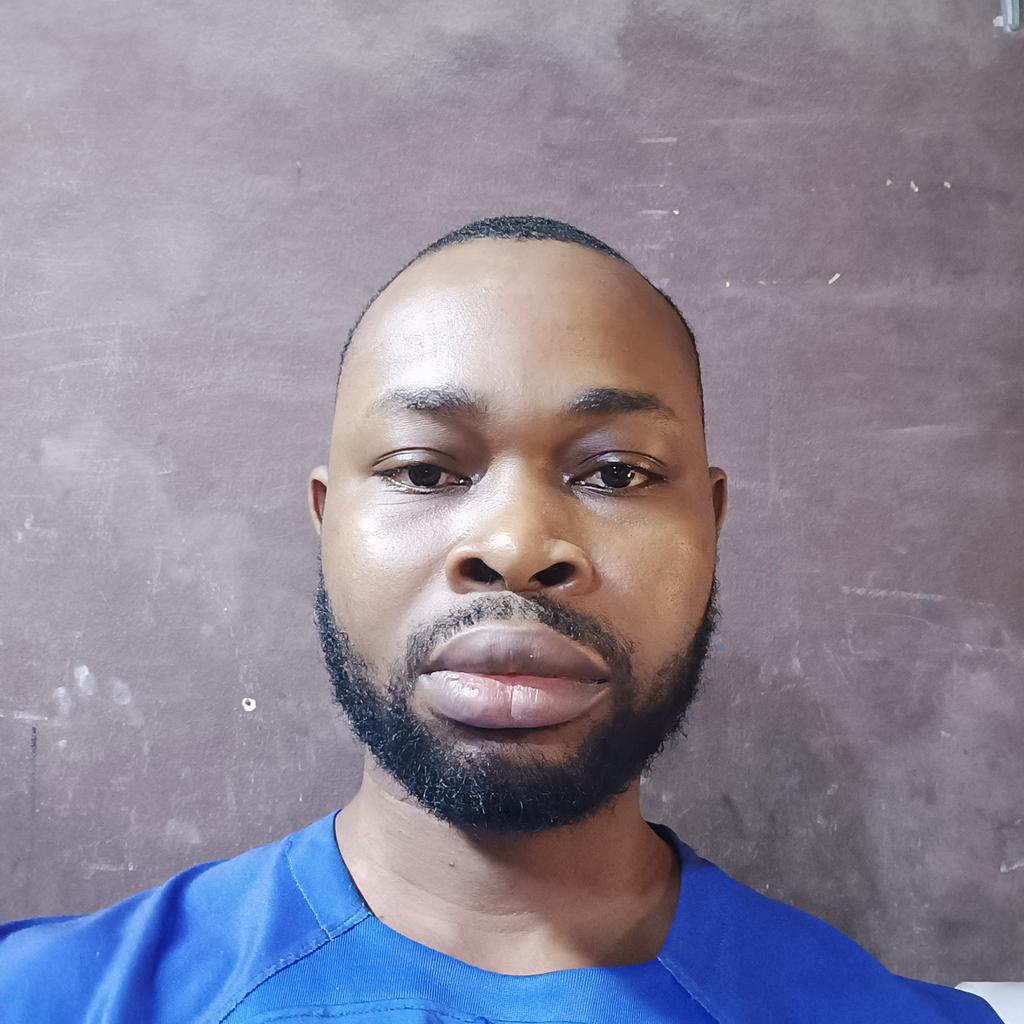 Desmond E. Ugochukwu tweet media