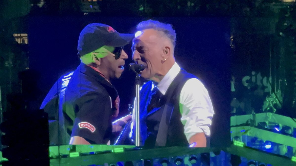 #FinoAllaFine tweet media