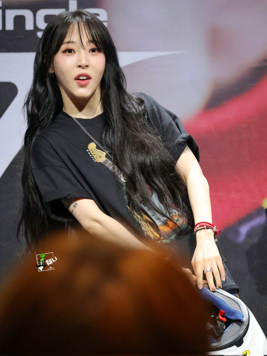 웨니_LE tweet media