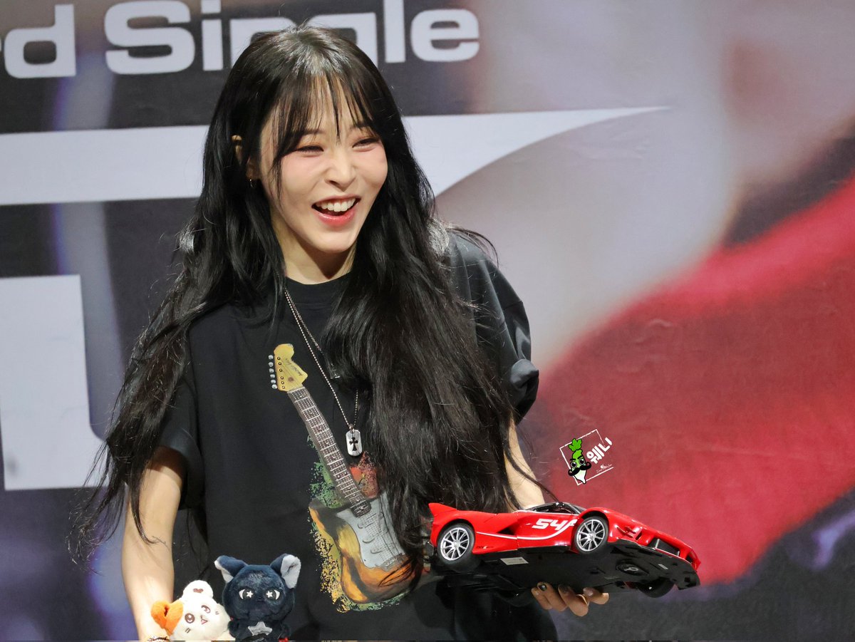 웨니_LE tweet media