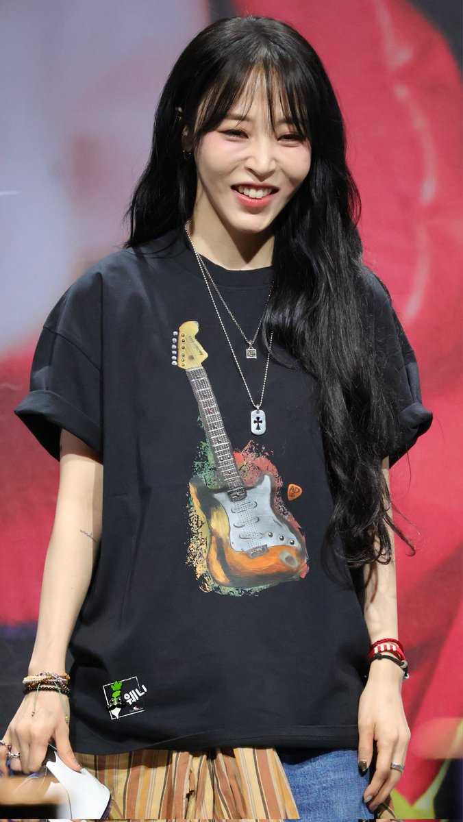 웨니_LE tweet media