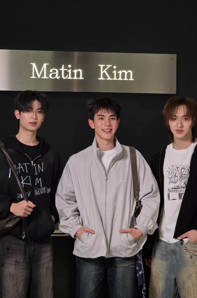 awaa 🦋 tweet media